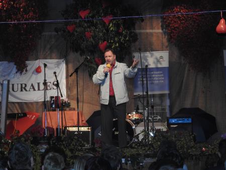 Valentinov glasbeno-humoristični koncert Franca Gorze z gosti 71